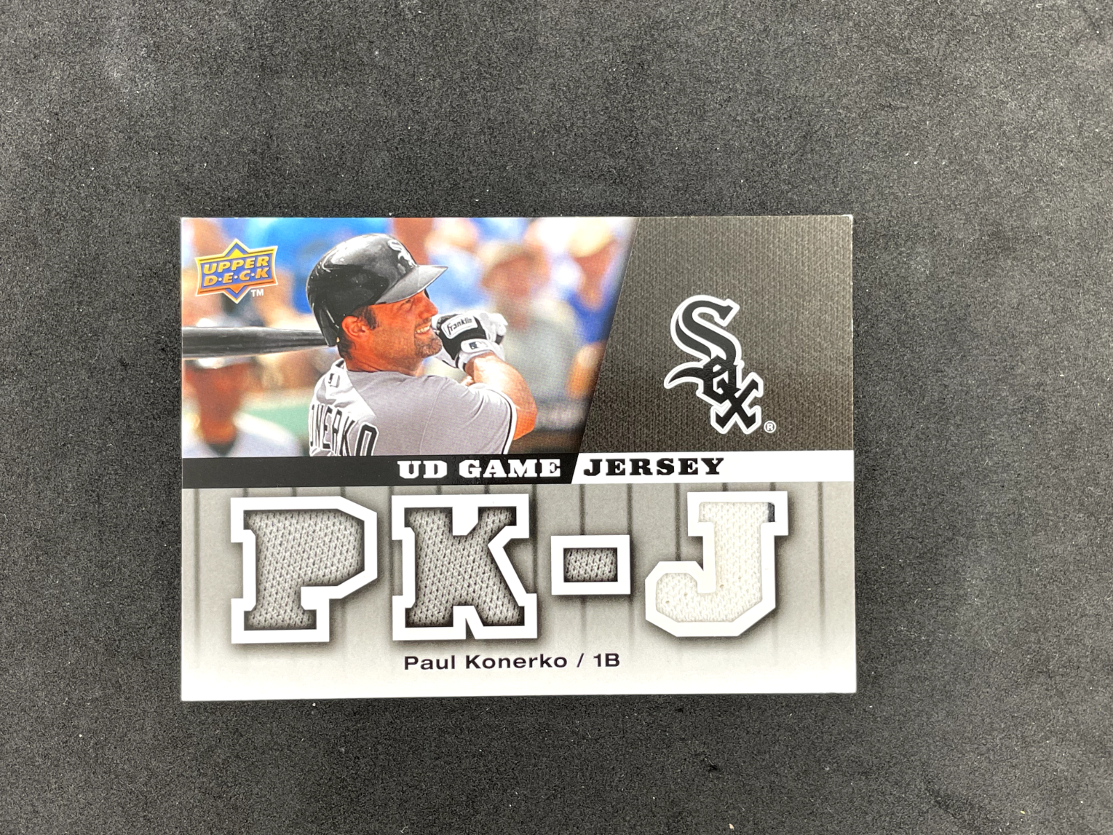 2009-Upper-Deck-Baseball-Series-1-Paul-Konerko-UD-Game-Jersey-GJ-PK-White-Sox-315386626295